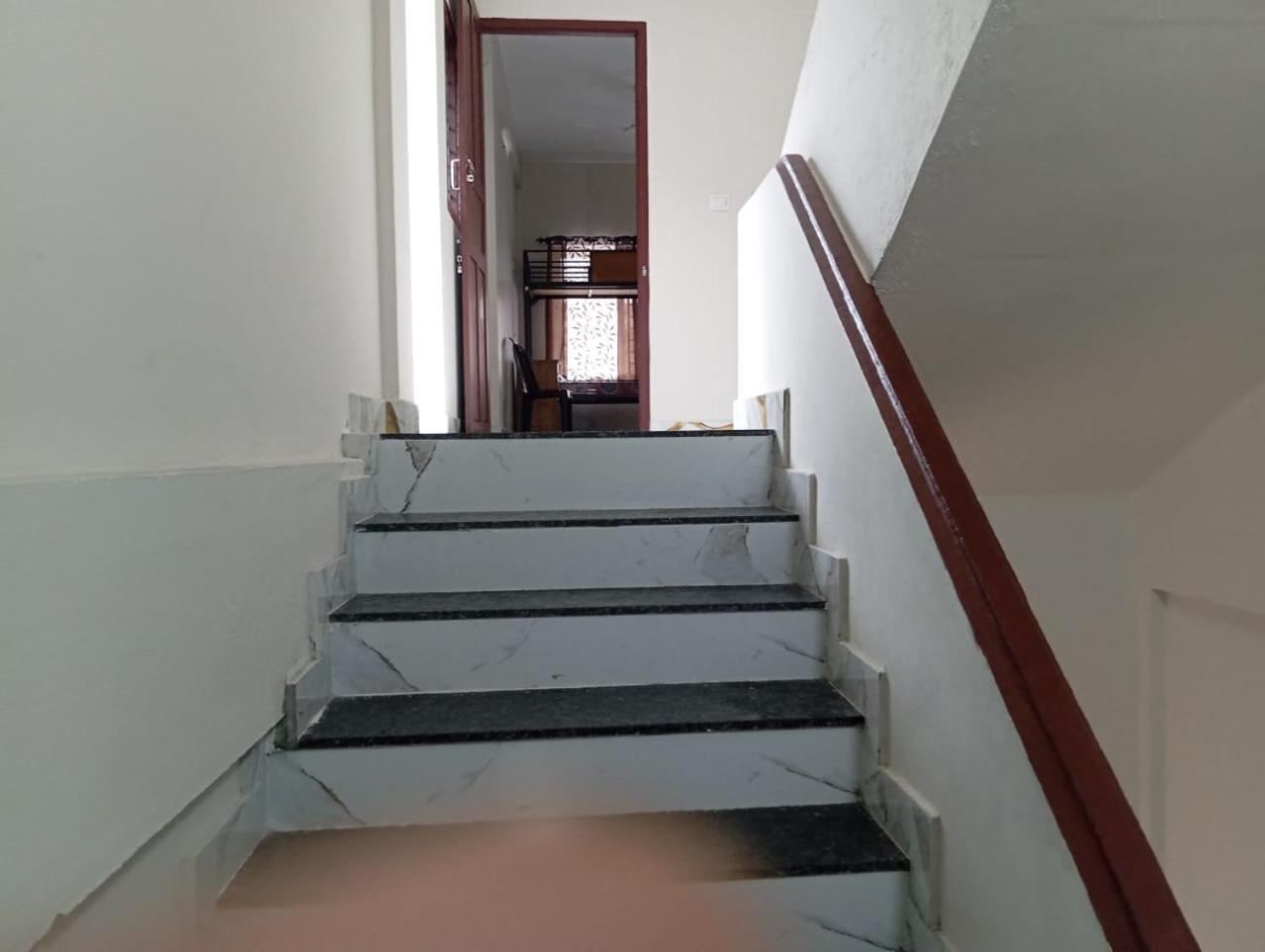The Bunkhouse Lodge & Hostel Kochi Oda fotoğraf
